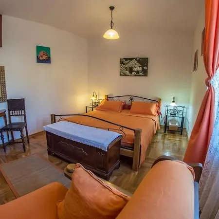 Apartment With A Parking Space Banjole, - 17398 Pula