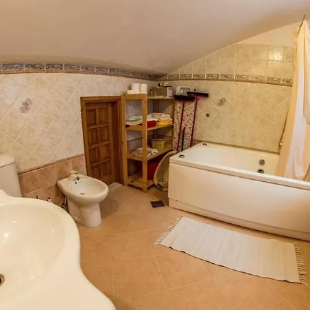 With Parking Space Banjole, - 17398 Apartamento