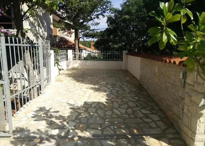 With Parking Space Banjole, - 17398 풀라