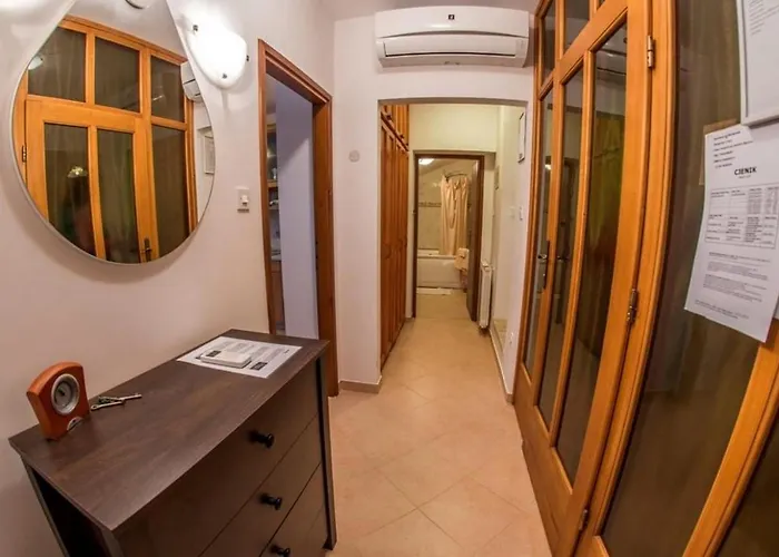 아파트 With Parking Space Banjole, - 17398 *